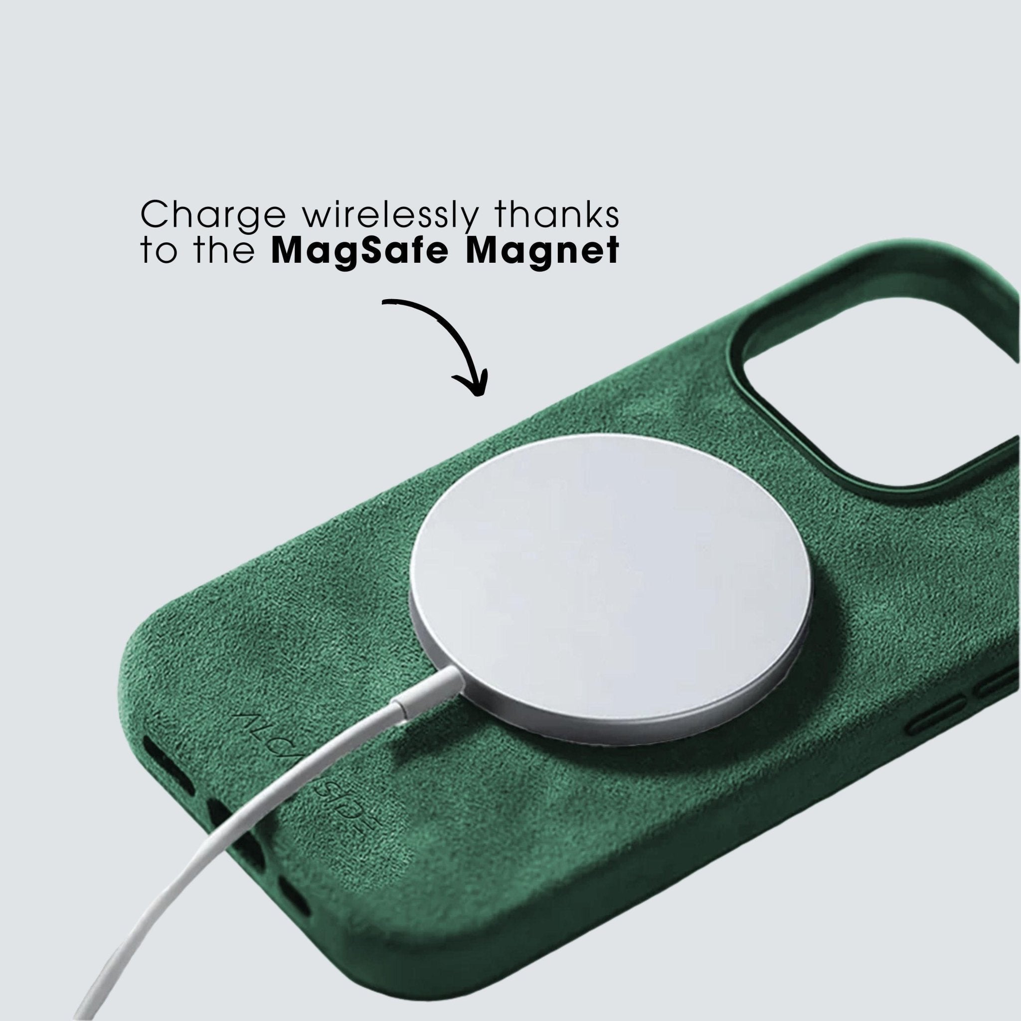 iPhone 15 Plus - Alcantara Case - Midnight Green - Alcanside